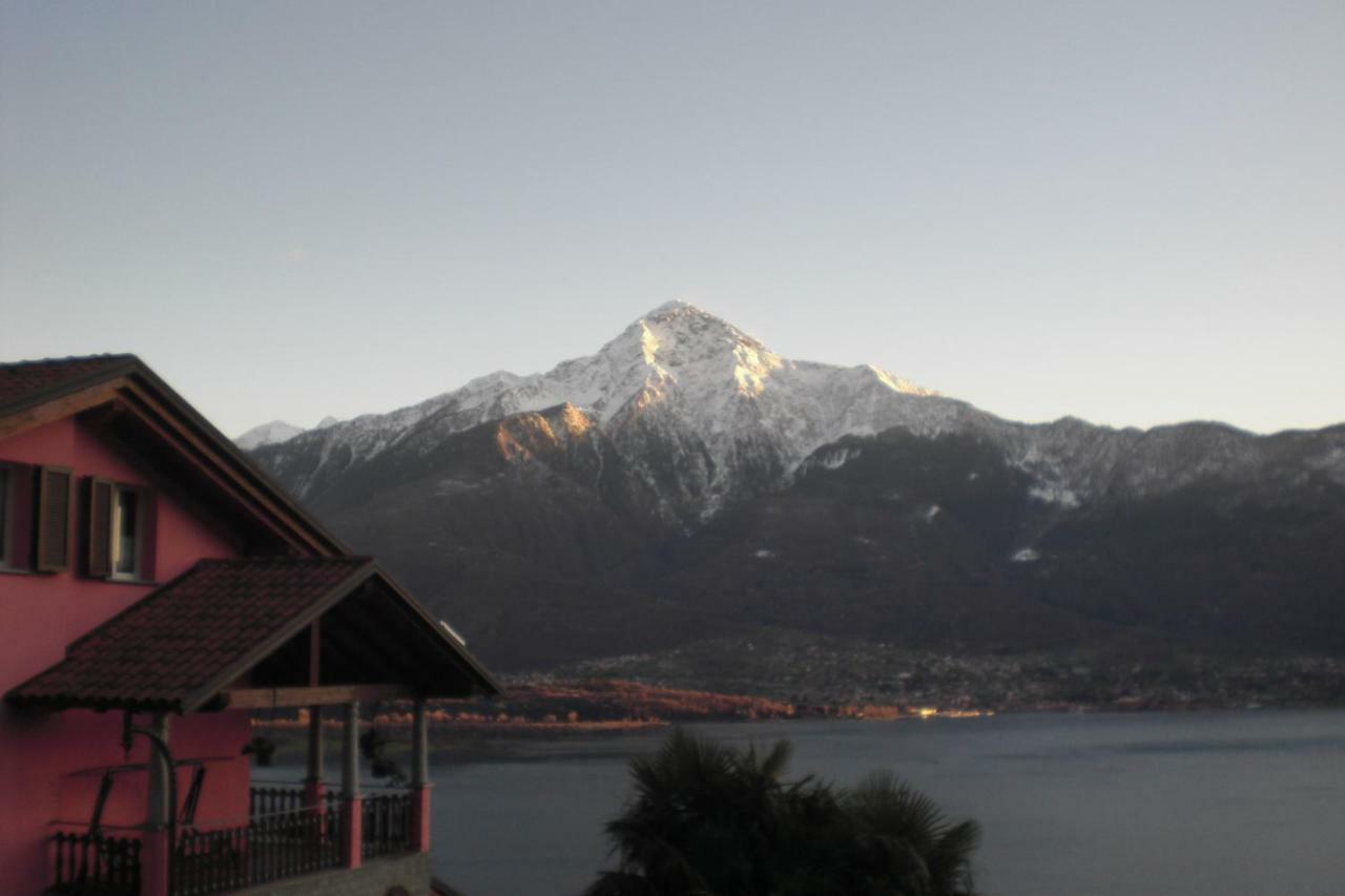 Residence Casa Rosa Gera Lario Esterno foto
