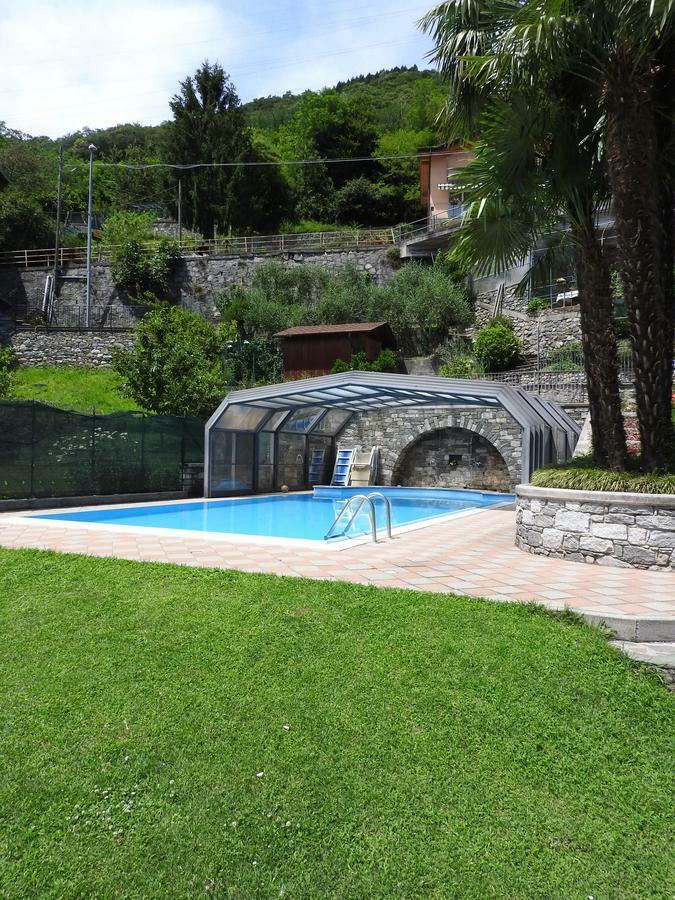 Residence Casa Rosa Gera Lario Esterno foto